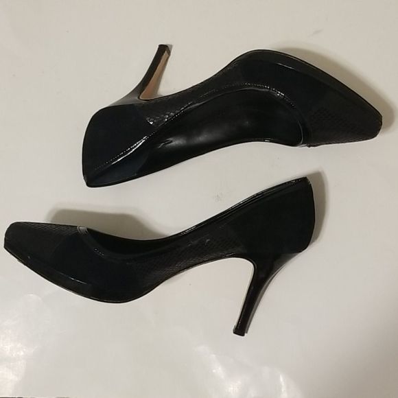 WHBM leather & suede heels - Picture 5 of 7